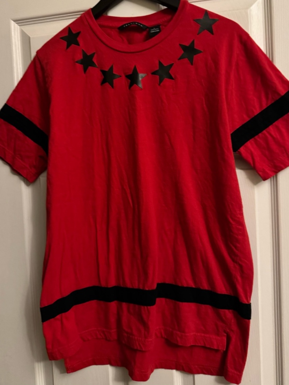 Sean John Red Tee with Black Star Accents